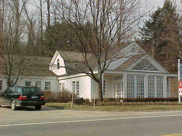 Building photograph for 195 MAIN STREET